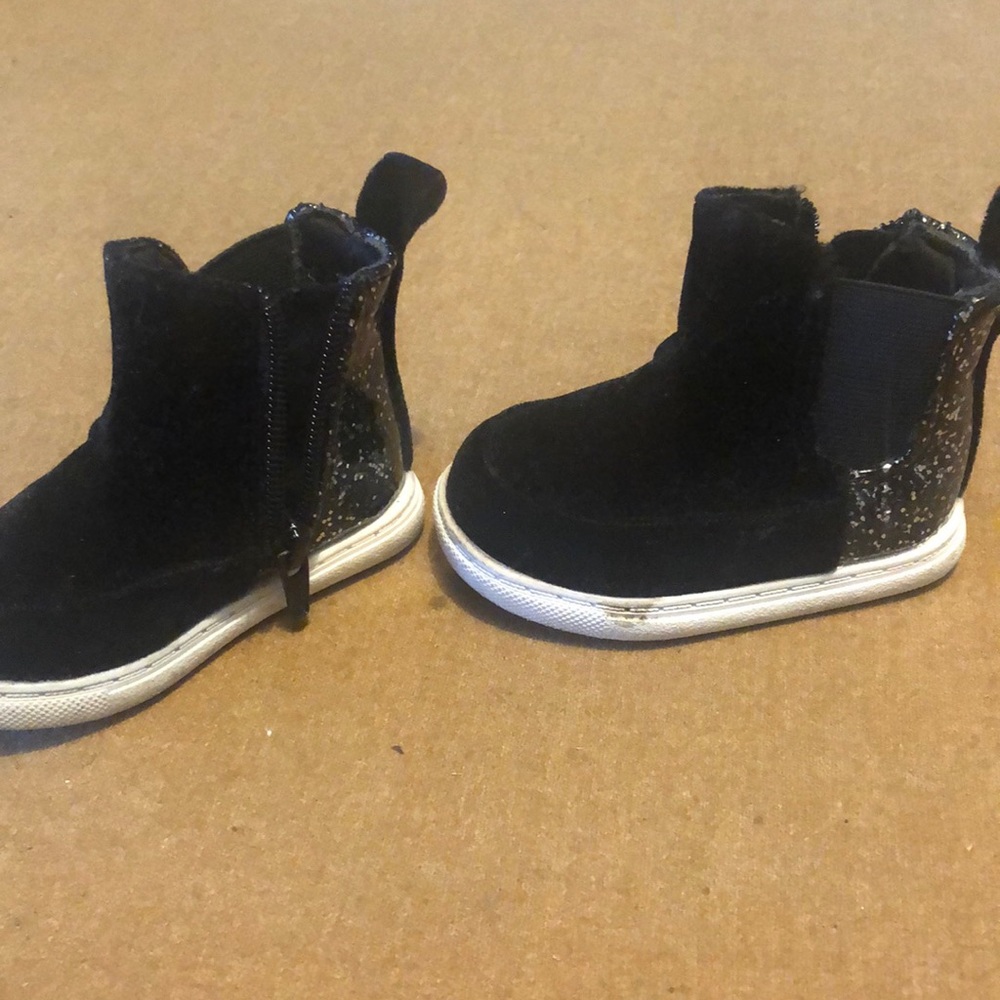 Toddler shoes